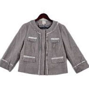 Halogen’s lightweight tweed jacket features a trim of chain and satin.